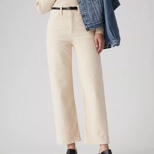 Levi’s Ribcage Straight Ankle Corduroy Women's Pants